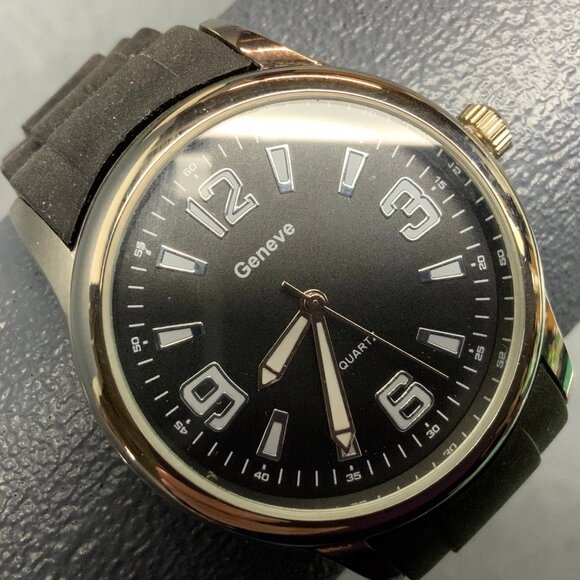 Geneve Mens Quartz Watch SOLD AS IS FOR PARTS ONLY Black Silicone Silver - Picture 2 of 5